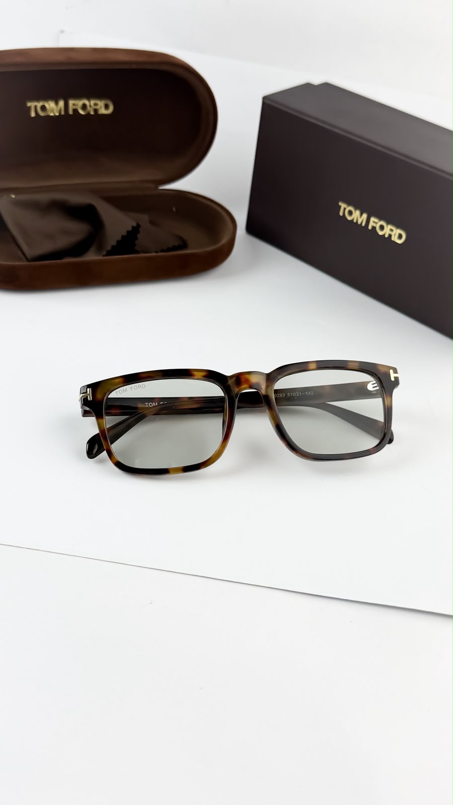 TIGER PRINT LIGHT SHADES SUNGLASSES