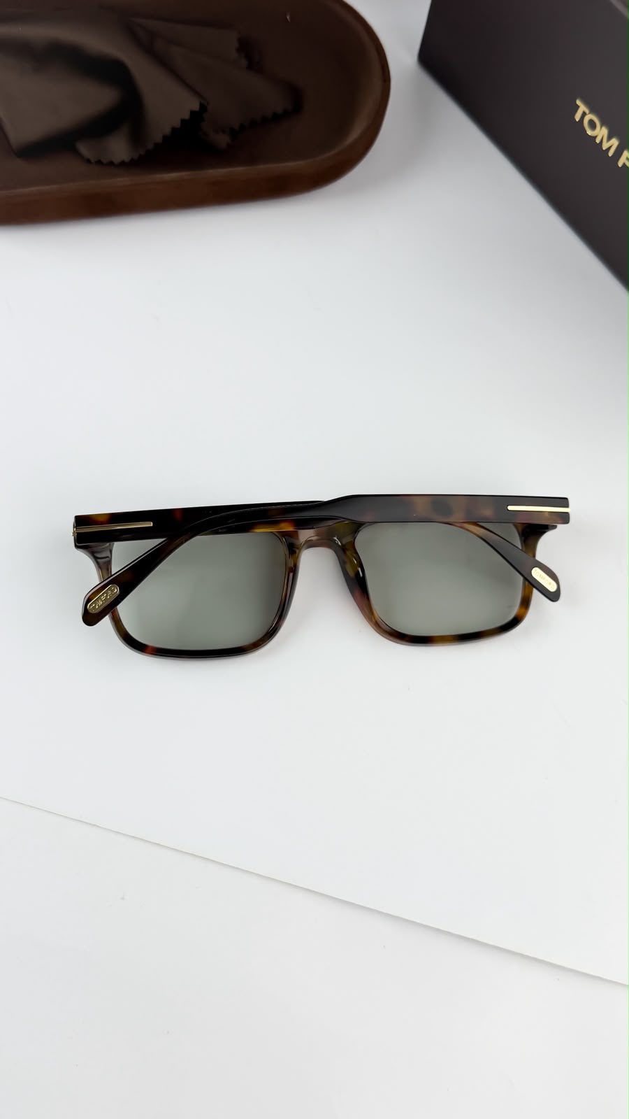 TIGER PRINT LIGHT SHADES SUNGLASSES